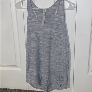 Luluemon Essential Tank pleated